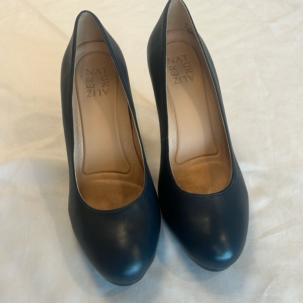Naturalizer Black Heels